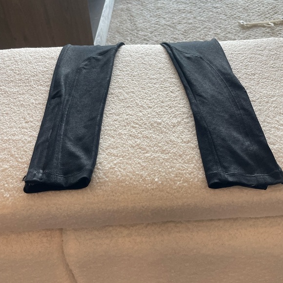 David Lerner Faux Leather Biker Leggings with Ankle Zip  - Women’s Size S - Picture 7 of 13